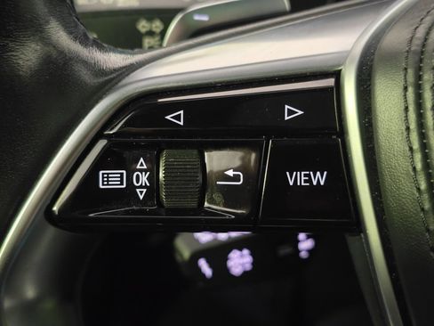 Used 2023 Audi A8 L 3.0T w/ Comfort Plus Package image 21