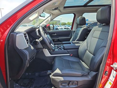 Used 2022 Toyota Tundra Limited w/ Power Package AWD/4WD image 20