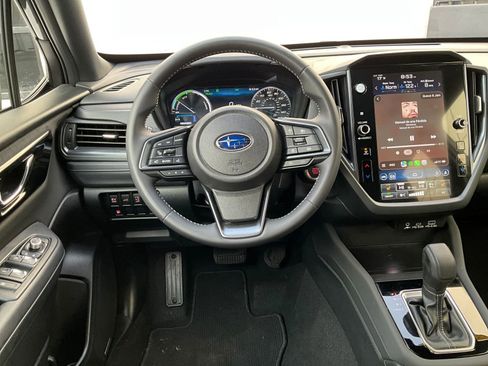 Certified 2025 Subaru Forester Limited image 16