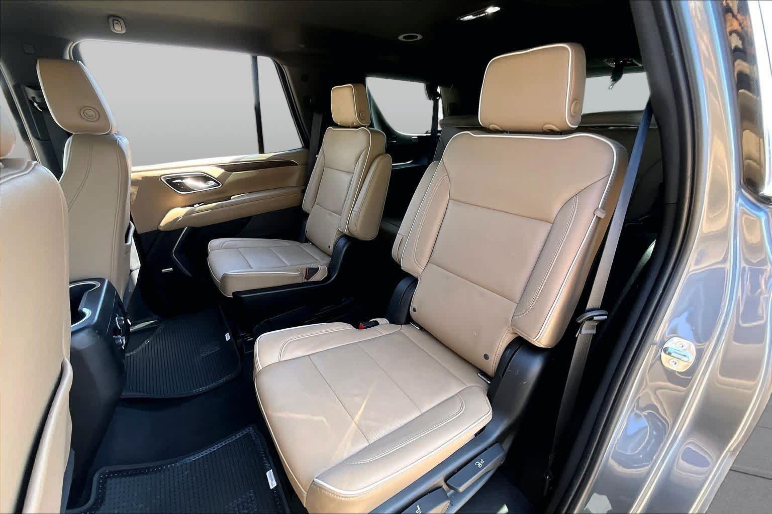Used 2021 Chevrolet Tahoe Premier RWD image 21
