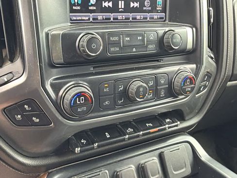 Used 2016 Chevrolet Silverado 1500 LTZ w/ LTZ Plus Package AWD/4WD image 14