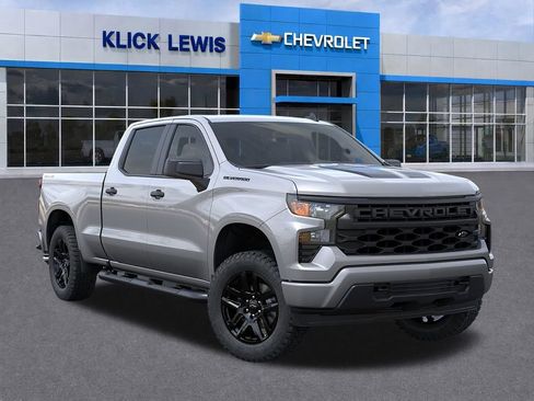 New 2026 Chevrolet Silverado 1500 Custom w/ Rally Edition AWD/4WD image 7