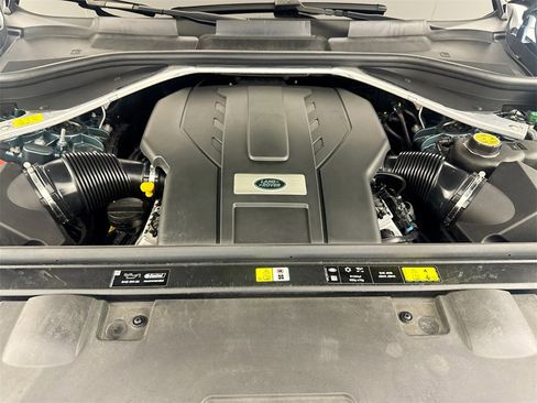 Certified 2023 Land Rover Range Rover Sport First Edition image 32