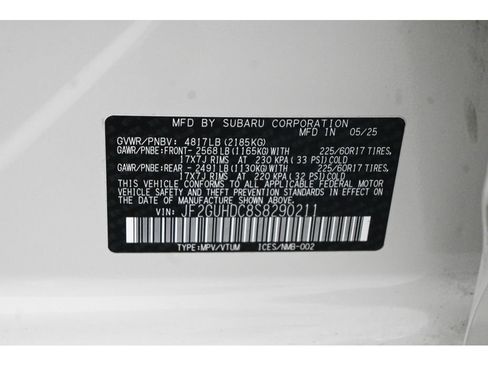 Used 2025 Subaru Crosstrek 2.5i Premium AWD/4WD image 31