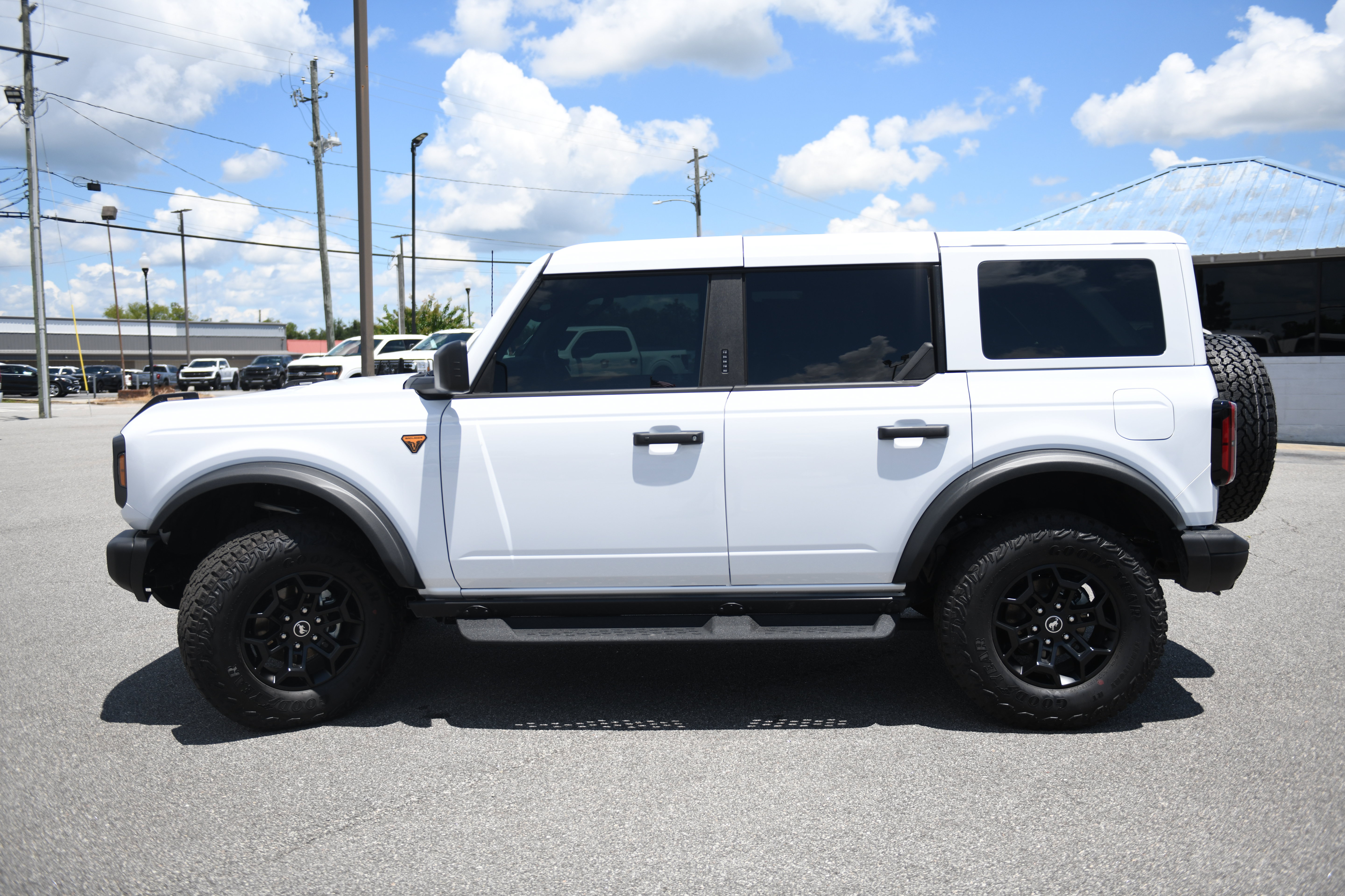 New 2026 Ford Bronco Badlands AWD/4WD image 31