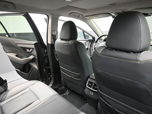 Certified 2025 Subaru Outback Onyx Edition image 15