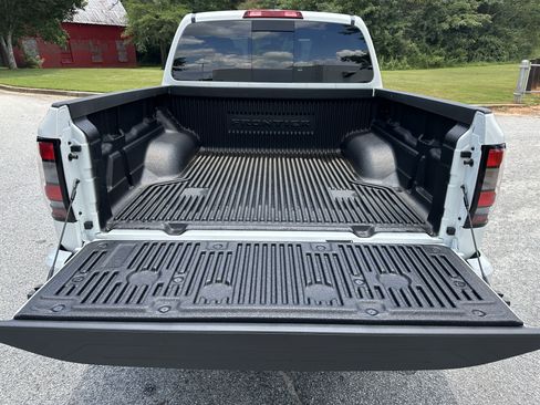 New 2025 Nissan Frontier PRO-4X image 18