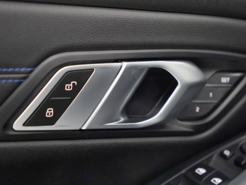 Used 2022 BMW M340i xDrive w/ Premium Package image 21