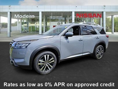 New 2025 Nissan Pathfinder Platinum