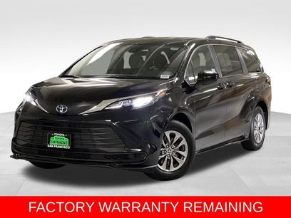 Used 2025 Toyota Sienna LE