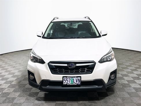 Used 2019 Subaru Crosstrek 2.0i Premium image 3