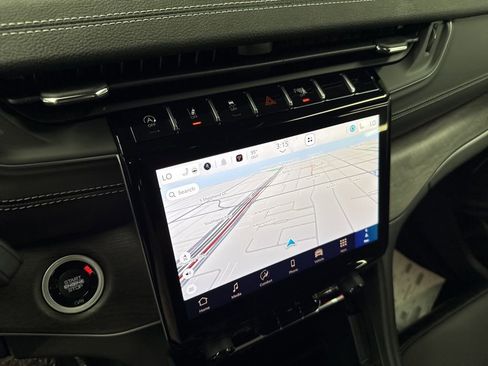 New 2025 Jeep Grand Cherokee L Limited w/ Black Appearance Package image 27