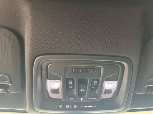 Used 2020 GMC Sierra 1500 AT4 w/ AT4 Premium Package image 27