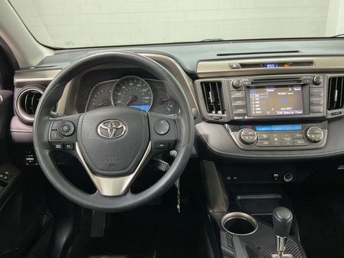 Used 2015 Toyota RAV4 XLE image 8