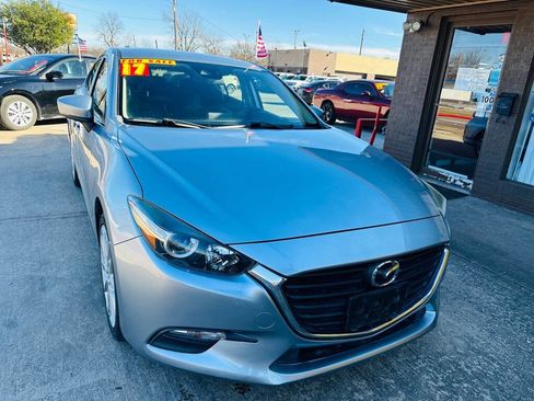 Used 2017 MAZDA MAZDA3 Touring image 7