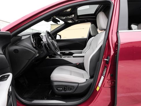 Used 2023 Lexus RX 350 Premium w/ Accessory Package FWD image 4