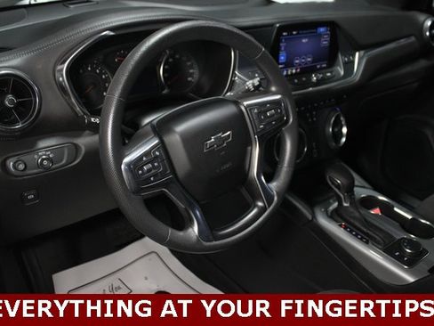 Used 2022 Chevrolet Blazer LT image 13