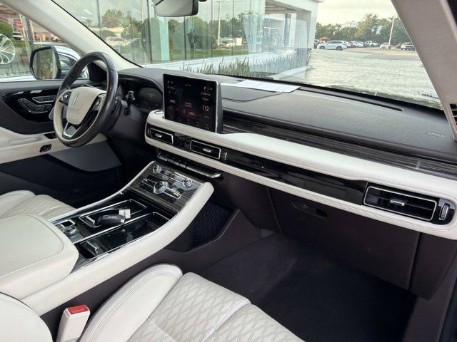 Used 2021 Lincoln Aviator Black Label Grand Touring w/ Class IV Trailer Tow Package AWD/4WD image 20