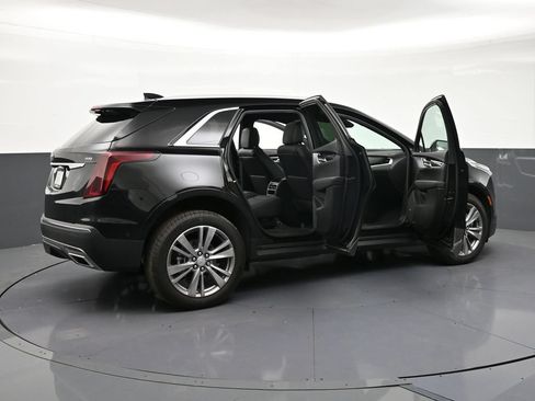 Used 2026 Cadillac XT5 Premium Luxury w/ Driver Assist Package AWD/4WD image 32
