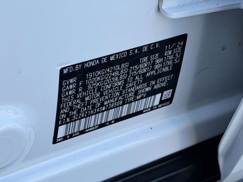 Certified 2025 Honda HR-V LX image 21