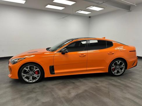 Used 2019 Kia Stinger GTS image 4