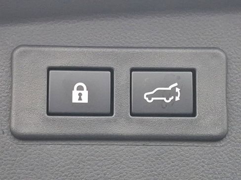 Certified 2025 Subaru Outback Limited w/ Popular Package #2 image 29