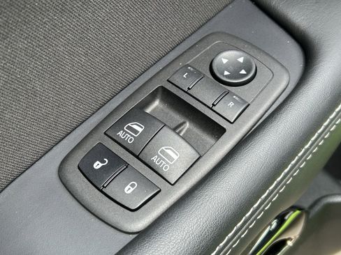 Used 2023 Dodge Challenger SRT Hellcat RWD image 16