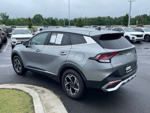 Certified 2024 Kia Sportage LX FWD image 5