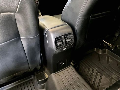 Used 2022 Ford Escape SEL AWD/4WD image 29