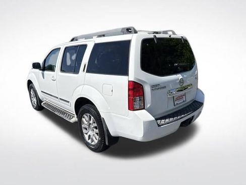 Used 2012 Nissan Pathfinder LE AWD/4WD image 5