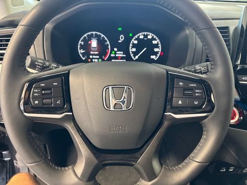Certified 2026 Honda Odyssey Touring image 8
