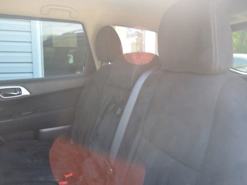 Used 2015 Nissan Pathfinder SV w/ Trailer Tow Package AWD/4WD image 16