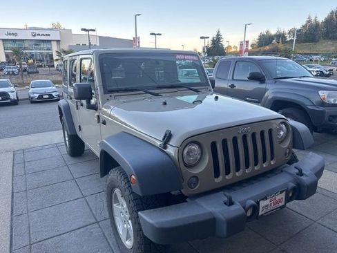Used 2017 Jeep Wrangler Unlimited Sport w/ Quick Order Package 24S image 3