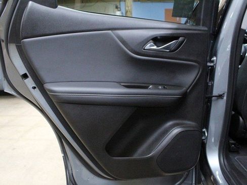 Certified 2024 Chevrolet Blazer LT w/ Convenience Package image 12