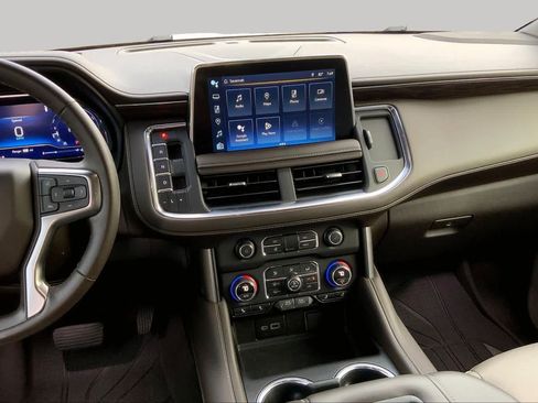 Used 2023 Chevrolet Tahoe LT w/ Luxury Package RWD image 7