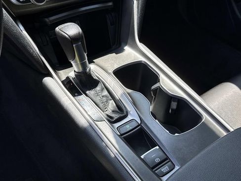 Used 2020 Honda Accord LX image 27