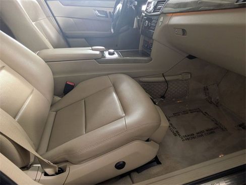 Used 2011 Mercedes-Benz E 350 E 350 image 28