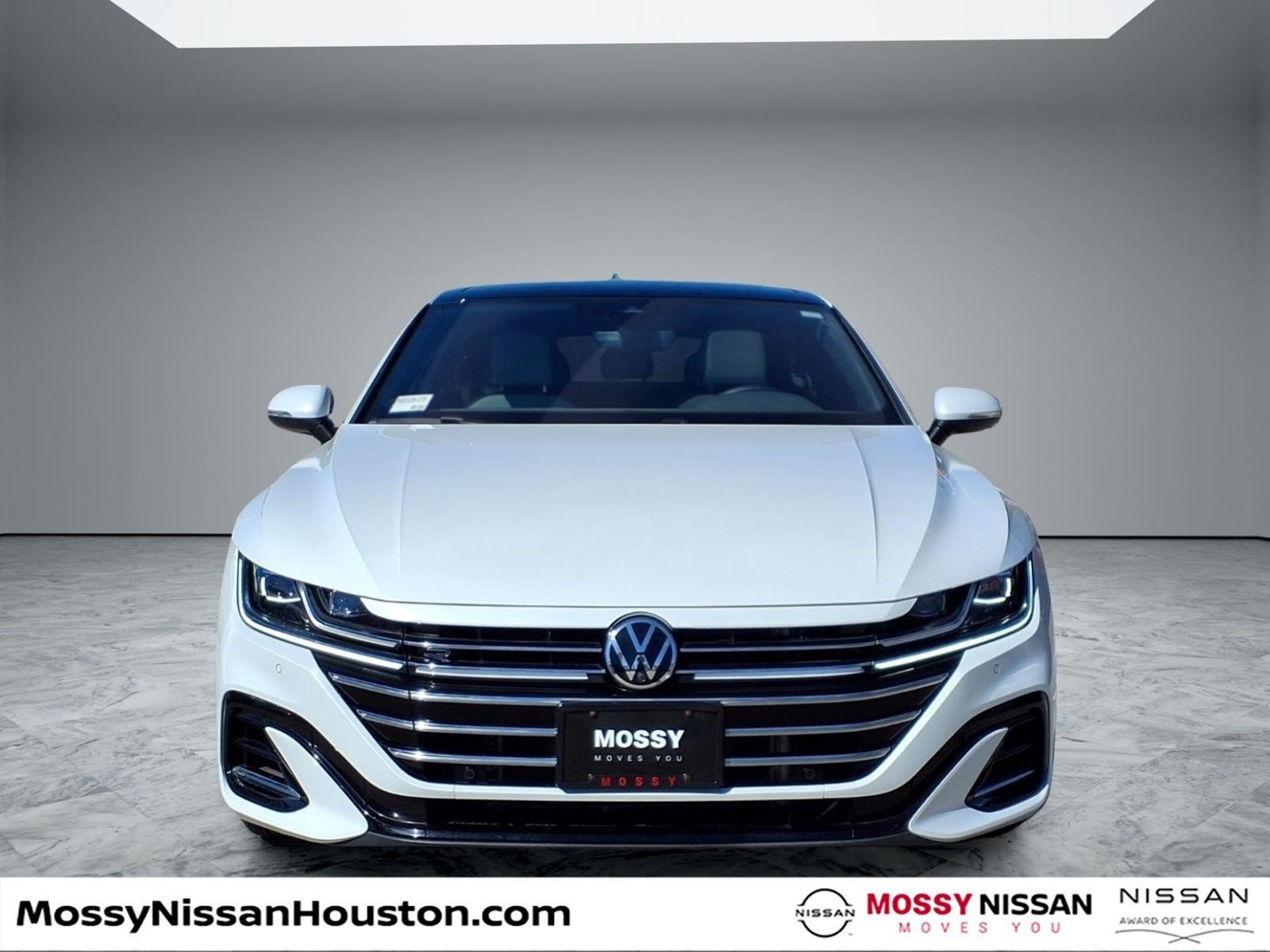 Used 2023 Volkswagen Arteon SEL Premium w/ Arteon MDO Package AWD/4WD image 3