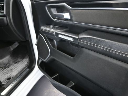 Used 2022 RAM 1500 Laramie w/ Sport Appearance Package image 23