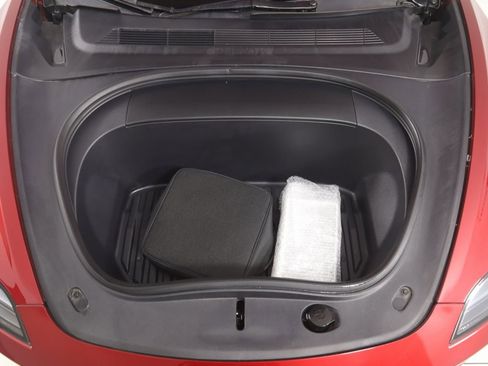 Used 2024 Tesla Model 3 Standard Range image 22