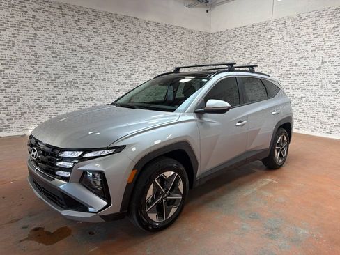 Used 2025 Hyundai Tucson SEL AWD/4WD image 3