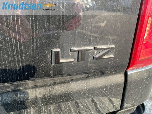 Used 2021 Chevrolet Silverado 2500 LTZ w/ LTZ Plus Package AWD/4WD image 11