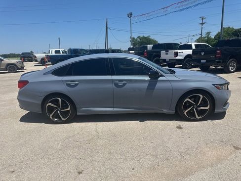 Used 2022 Honda Accord Sport Special Edition image 4