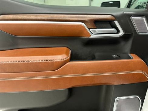 Used 2022 GMC Sierra 1500 Denali Ultimate image 22