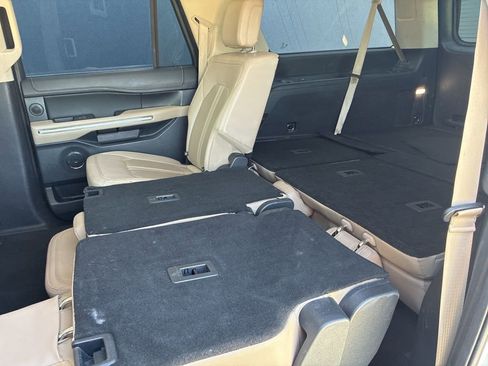 Used 2022 Ford Expedition Max Limited RWD image 14