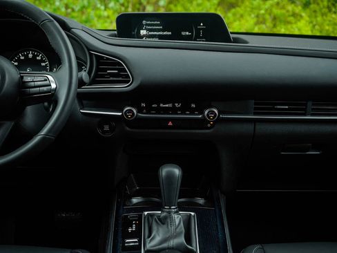 New 2026 MAZDA CX-30 AWD 2.5 S w/ Select Sport Pkg image 16