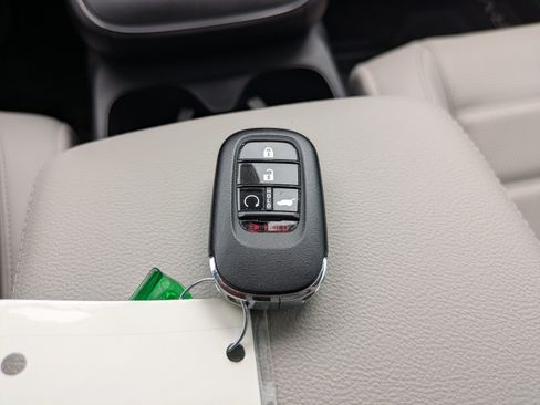 Used 2025 Honda CR-V EX-L image 31