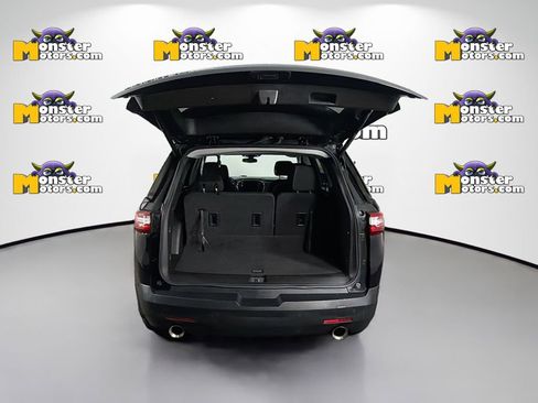 Used 2021 Chevrolet Traverse LT AWD/4WD image 25