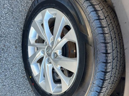 Used 2019 Hyundai Tucson Value image 23