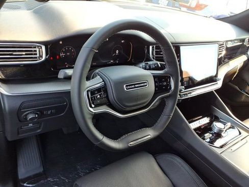 New 2026 Jeep Grand Wagoneer Summit AWD/4WD image 6